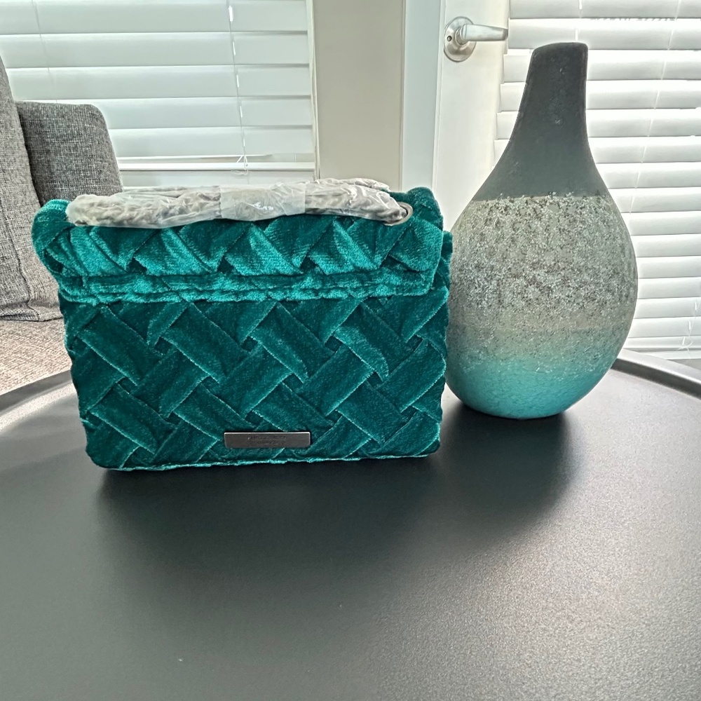 NEW! KURT GEIGER CROSSBODY BAG (TEAL) - Picture 2 of 9